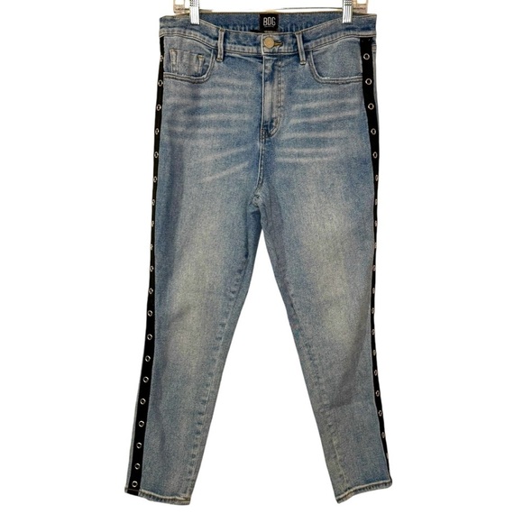 BDG Denim - BDG Women's Light Blue Jeans with Black  Grommet Details